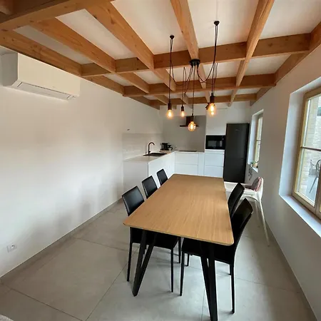 בית נופש Cosy Polder House Near The Coast